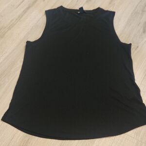 Athleta Black Sleeveless Crewneck Tank